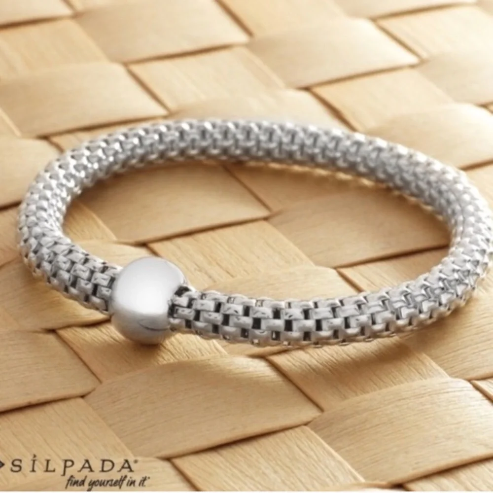Silpada “Sterling Chic” Sterling Silver Stretch Bracelet B2788
